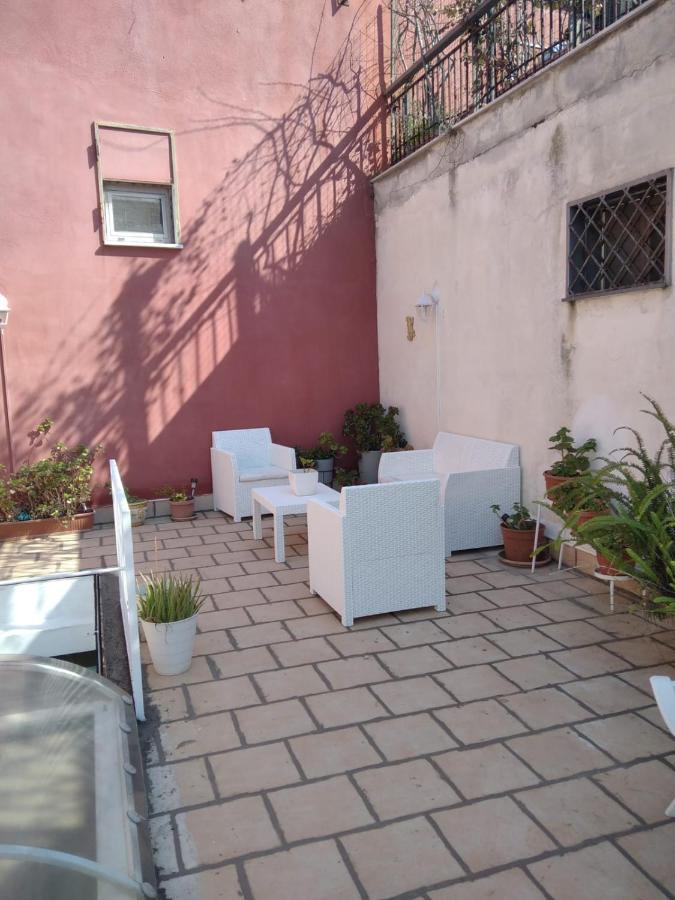 Apartamento A Casa Di Monica Pozzuoli Exterior foto