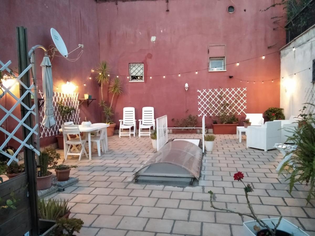 Apartamento A Casa Di Monica Pozzuoli Exterior foto