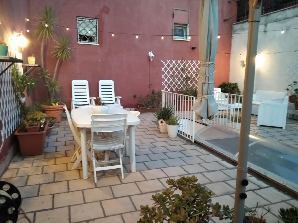 Apartamento A Casa Di Monica Pozzuoli Exterior foto