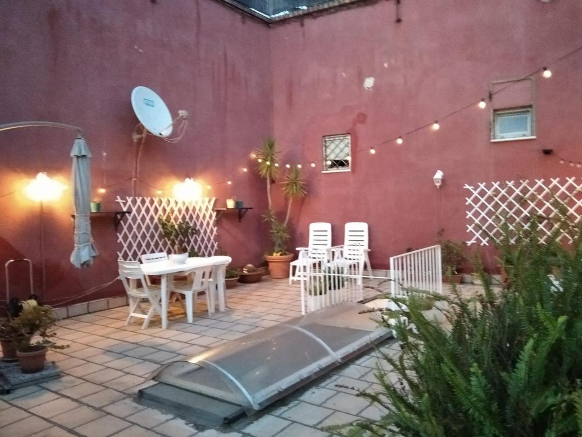 Apartamento A Casa Di Monica Pozzuoli Exterior foto